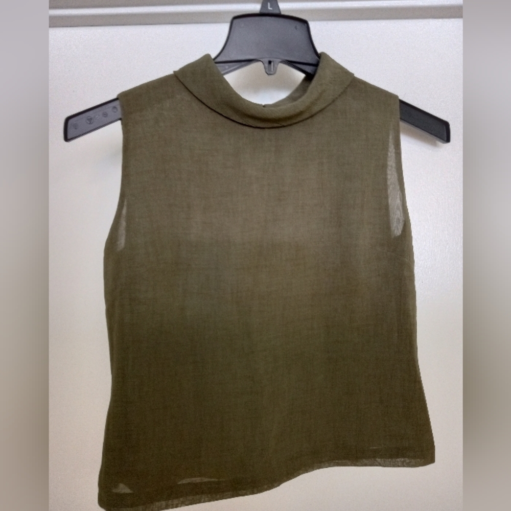 Unbrand, Size S, Color Olive